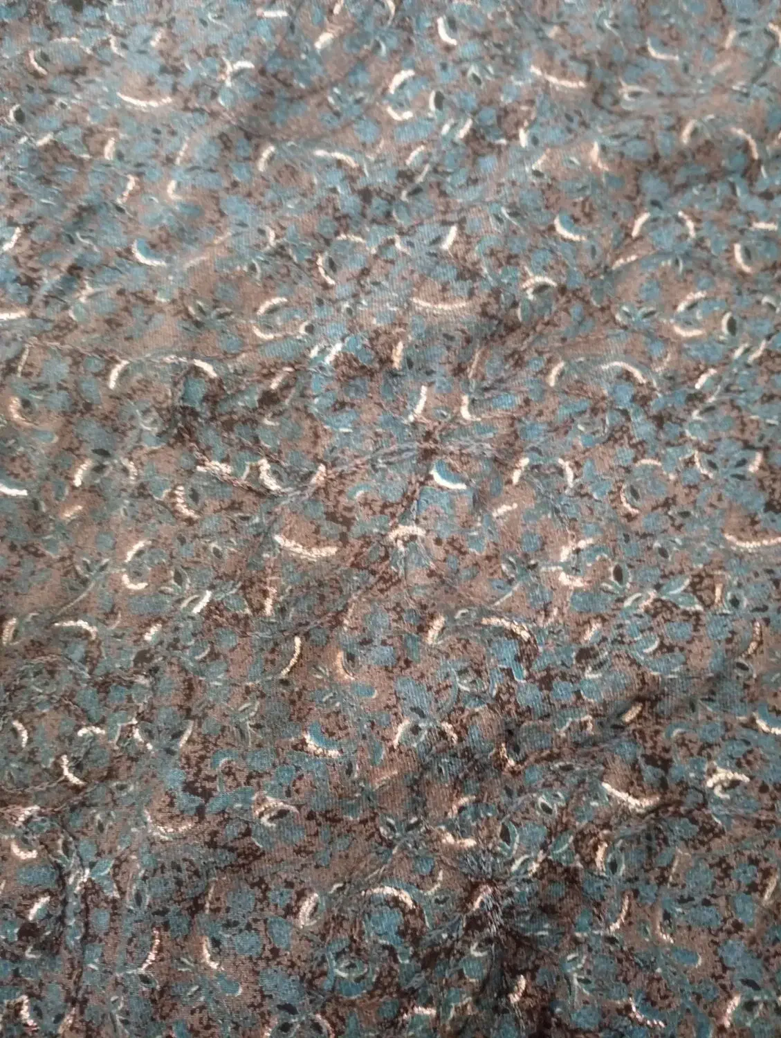 چادر|لباس|بهرمان, |دیوار