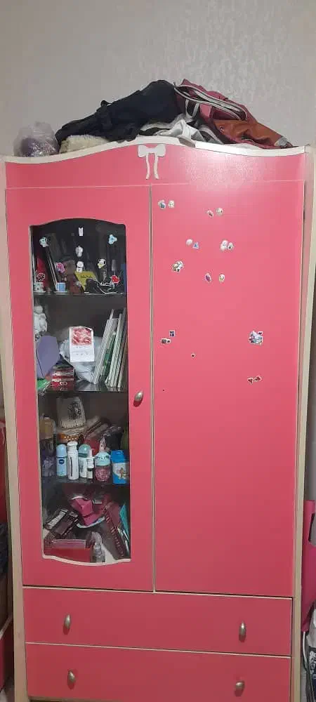 تخت نوجوان و کمد دخترانه|تخت و سرویس خواب|رشت, معلم|دیوار