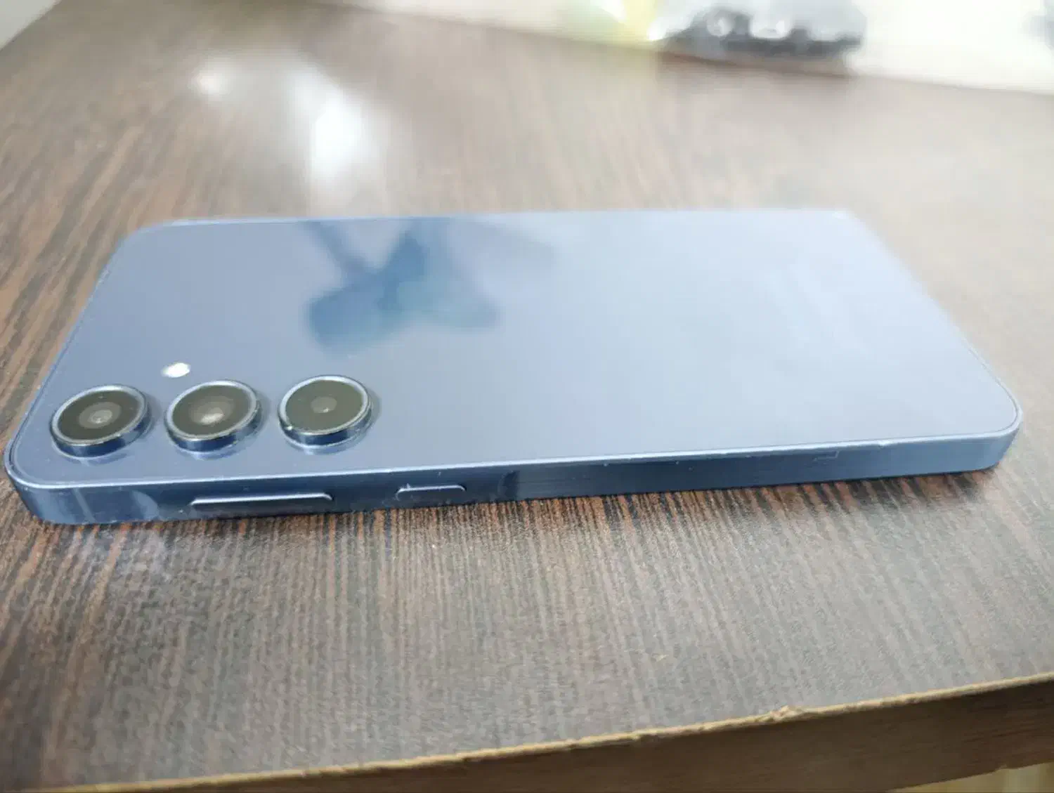 A 26|موبایل|اصفهان, بوزان|دیوار