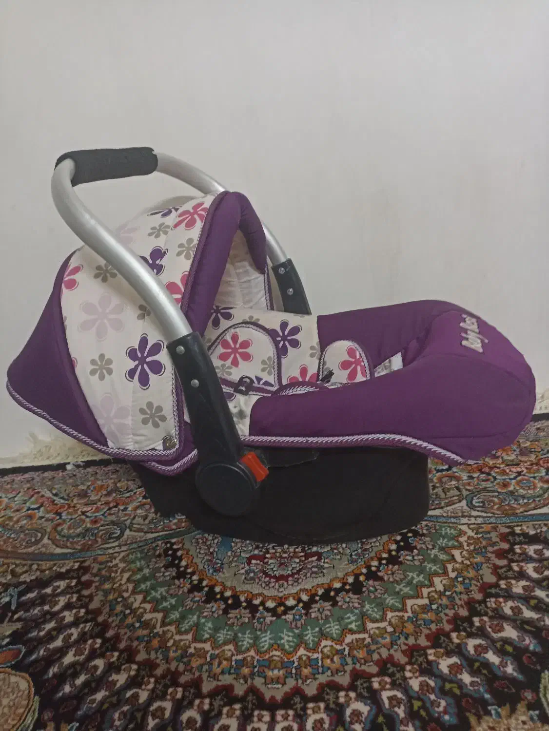 کریر|کالسکه و لوازم جانبی|مشهد, مهدی آباد (بلوار توس)|دیوار