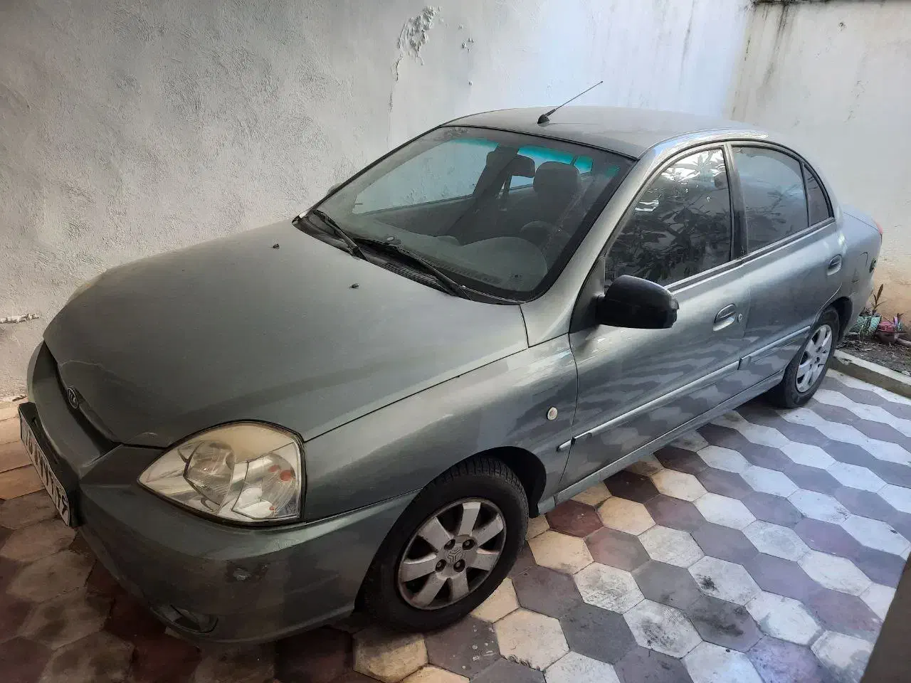 ریو مدل ۸۵|خودرو سواری و وانت|رشت, سعدی (تختی)|دیوار