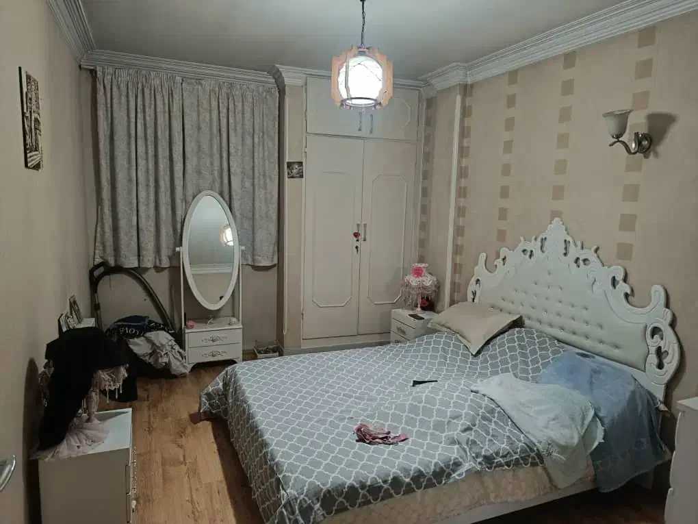 ۱۳۵ متر دو خوابه .نزدیک مترو تهرانپارس