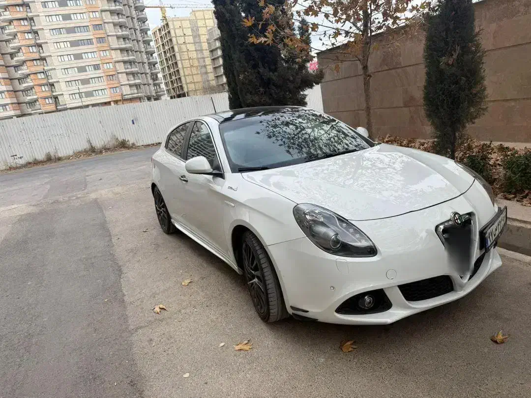 آلفارومئو جولیتا|خودرو سواری و وانت|شیراز, فرهنگ شهر|دیوار