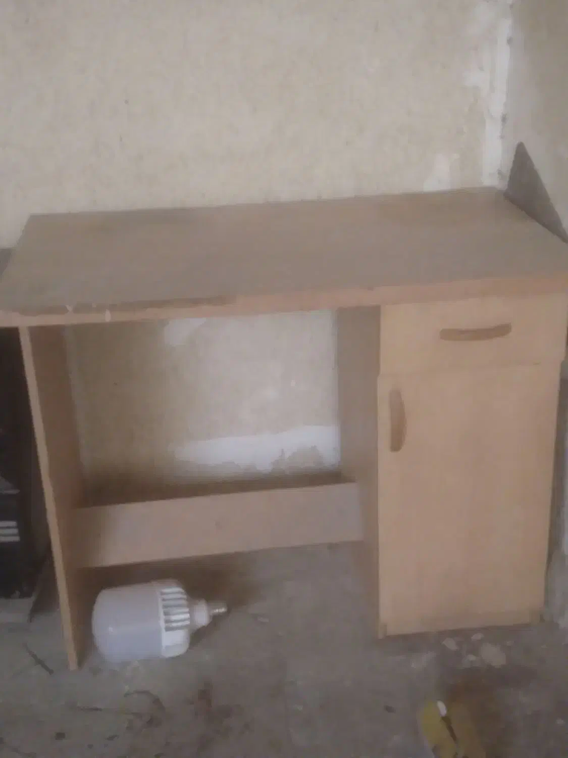 میز تحریر کارکرده|میز تحریر و کامپیوتر|بجنورد, |دیوار