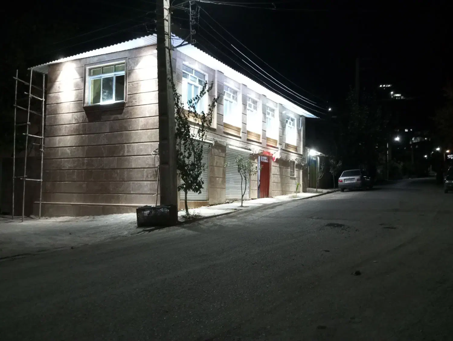 ملک تجاری و مسکونی در کیاسر|فروش خانه و ویلا|کیاسر, |دیوار