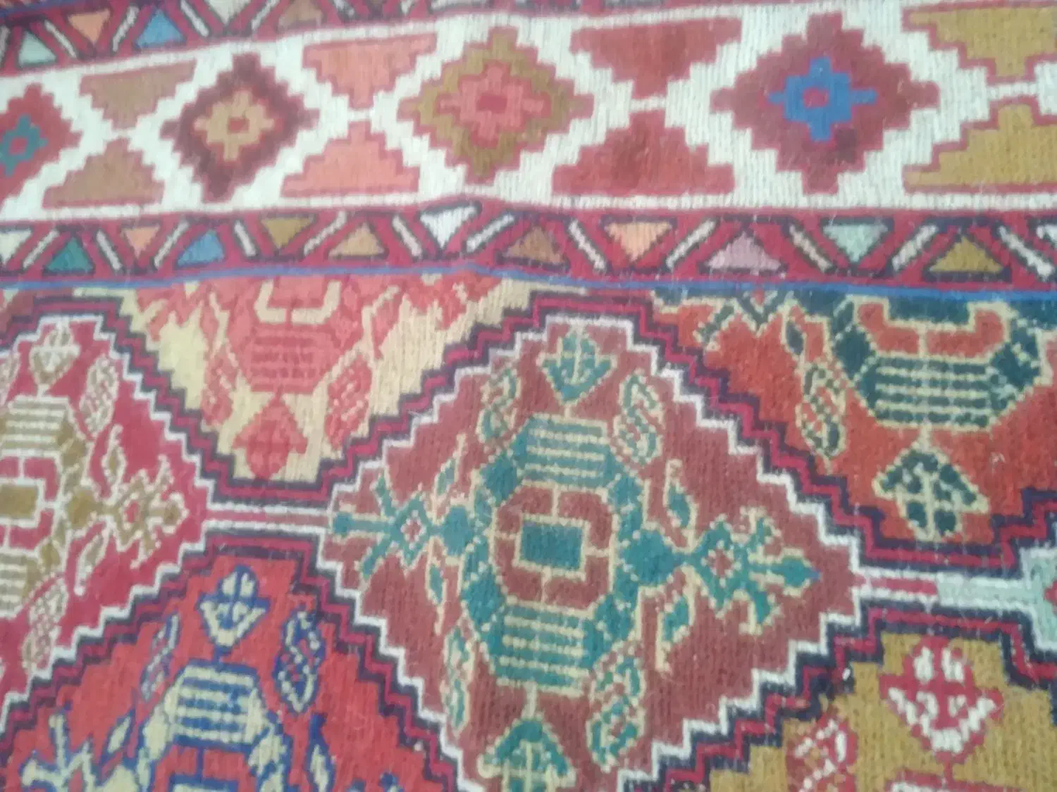 ورنی دست بافت نقشه لپ لپ|گلیم، جاجیم، گبه|آبش احمد, |دیوار