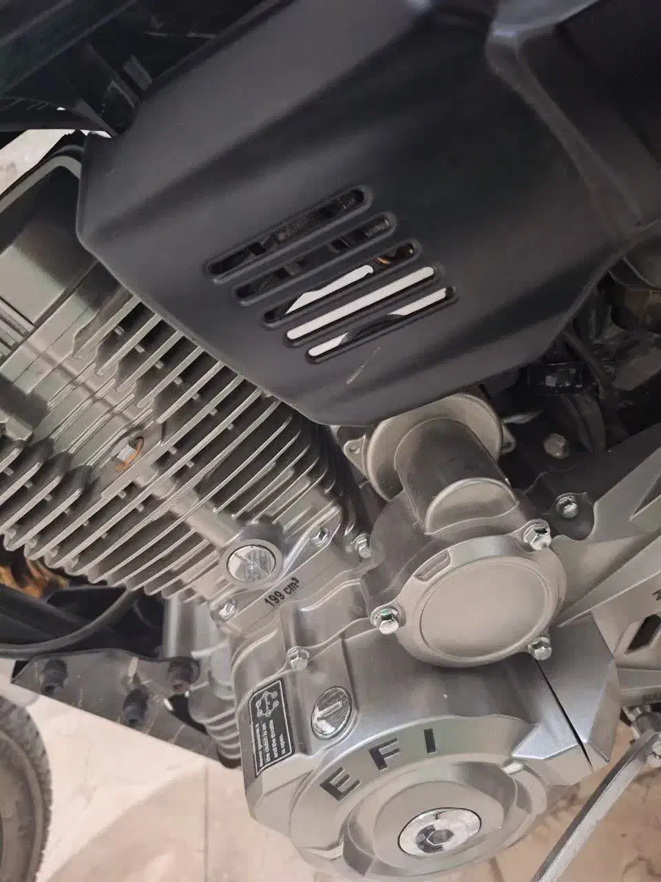 سنین ۲۰۰ سی سی ۱۴۰۳|موتورسیکلت|اراک, |دیوار