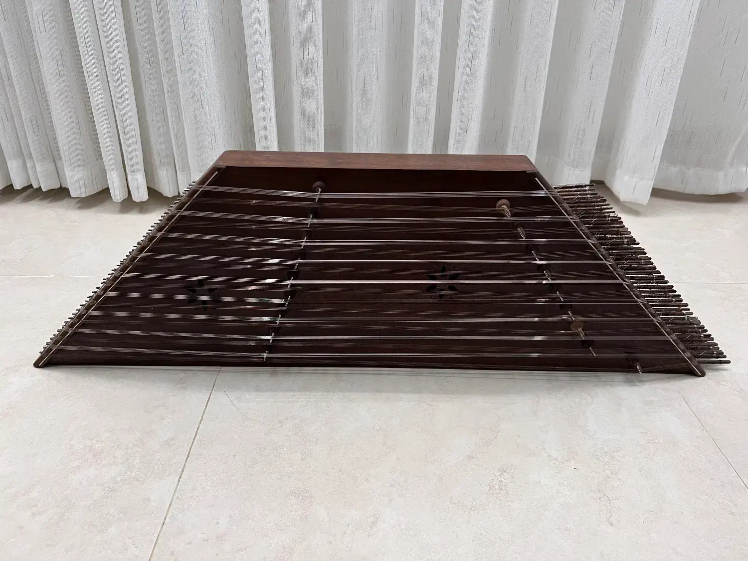 سنتور سید حمید حسینی (ونگه) همراه با کیف|سازهای سنتی|خنج, |دیوار