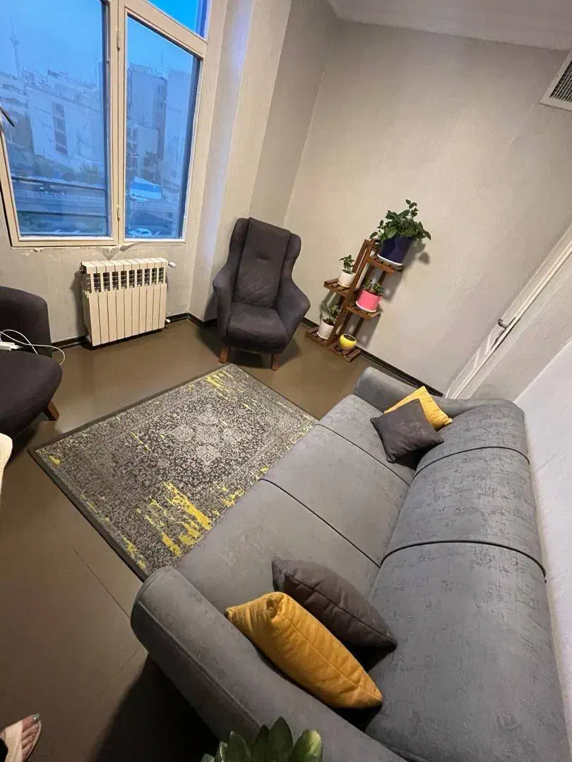 اجاره ی اتاق به صورت ساعتی یا روزانه به درمانگر|اجارهٔ کوتاهمدت دفتر کار و فضای آموزشی|تهران, سعادتآباد|دیوار