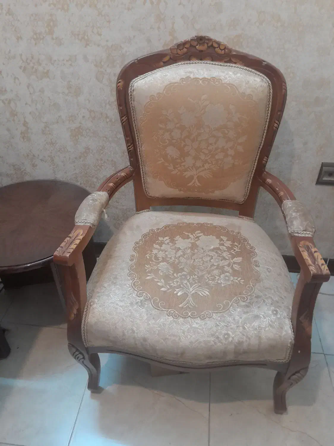 مبل نیمه استیل ۶ نفره و تخت دونفره با دو عسلی|مبلمان خانگی و میز عسلی|یزد, |دیوار