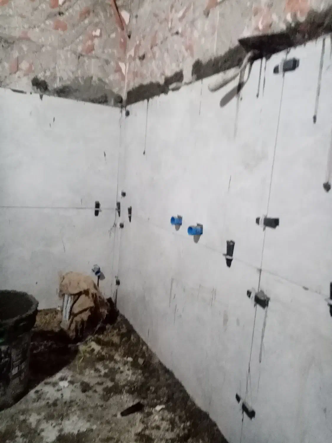 کاشی کار سرامیک کار تخریب کار لوله کشی|خدمات پیشه و مهارت|بوشهر, |دیوار