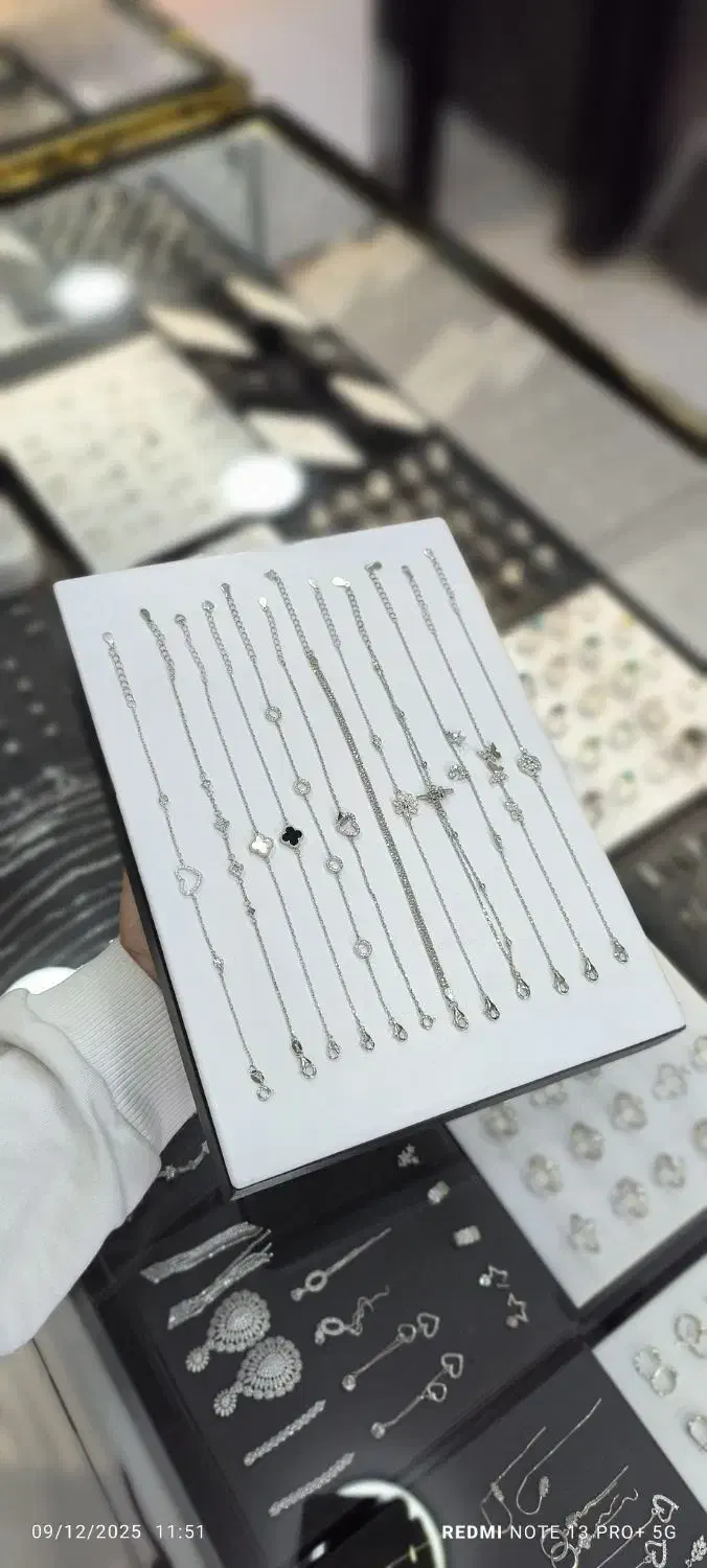 انواع دستبند نقره/آبکاری طلا/کادو روز مادر|جواهرات|اصفهان, درب سیبه علیا|دیوار