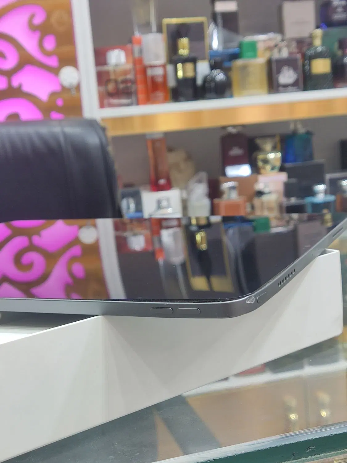 ایپد|تبلت|یاسوج, |دیوار