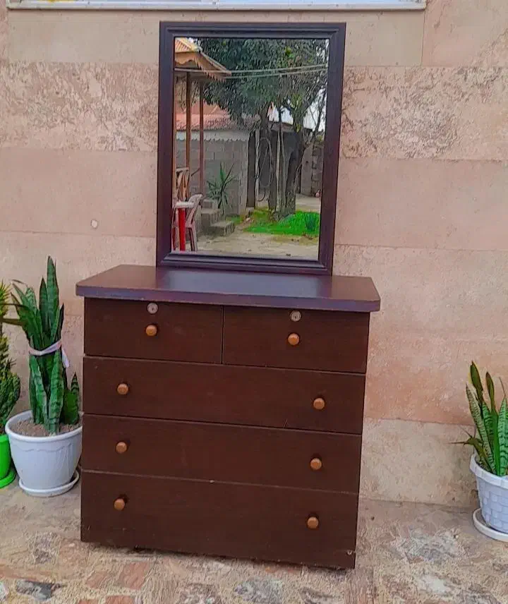 دراور بسیار تمیز ومرتب|جاکفشی، کمد، دراور|فومن, |دیوار