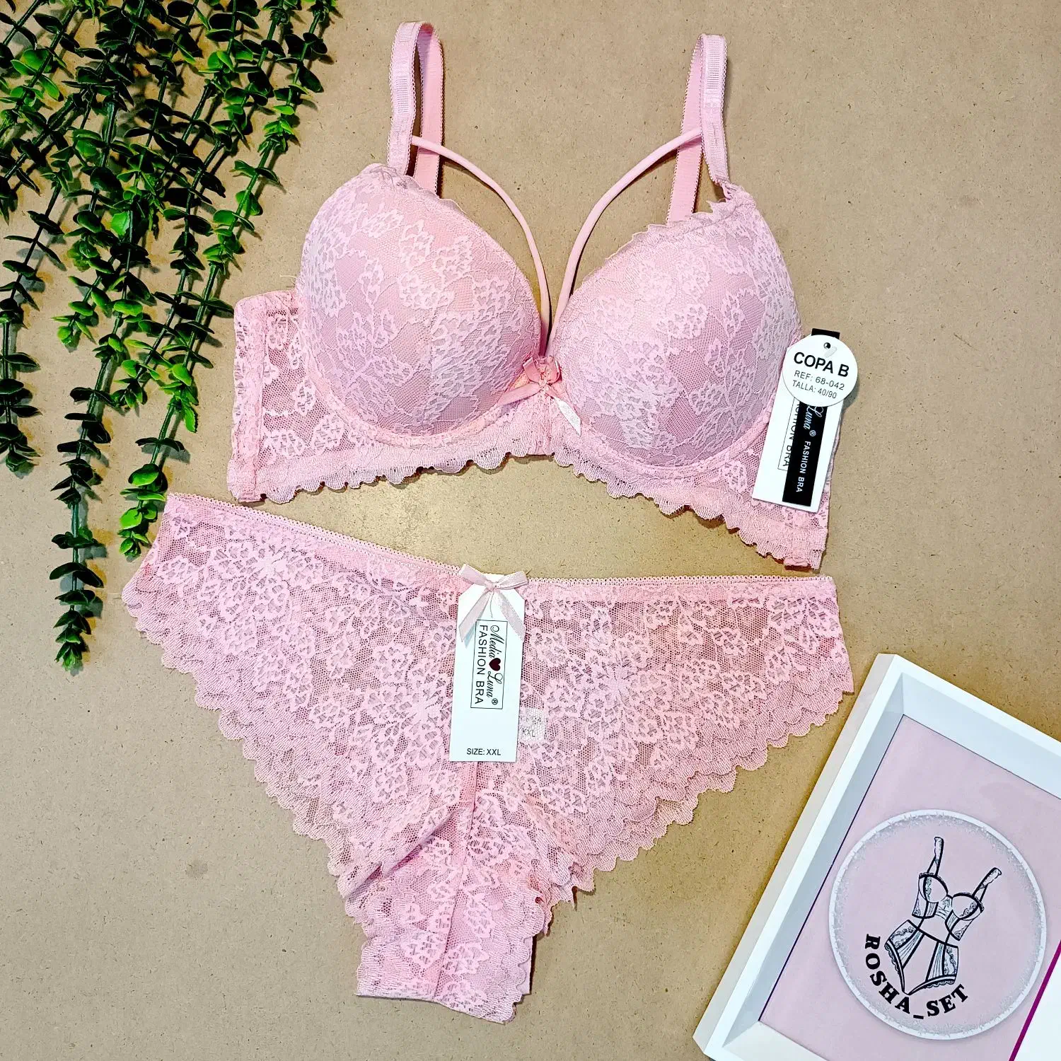 لباس زیر ست|لباس|کاشان, کارگر|دیوار