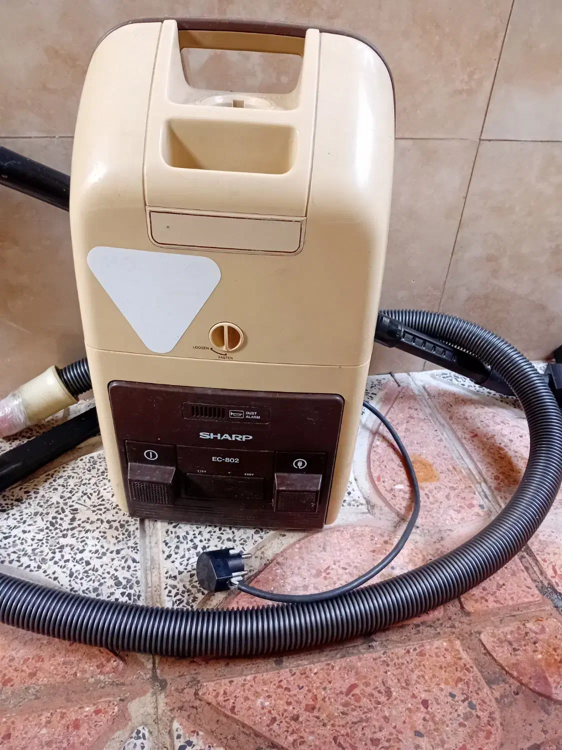 جارو برقی مارک شارپ|جاروبرقی، جارو شارژی، بخارشو|بندر انزلی, پیل علی باغ|دیوار