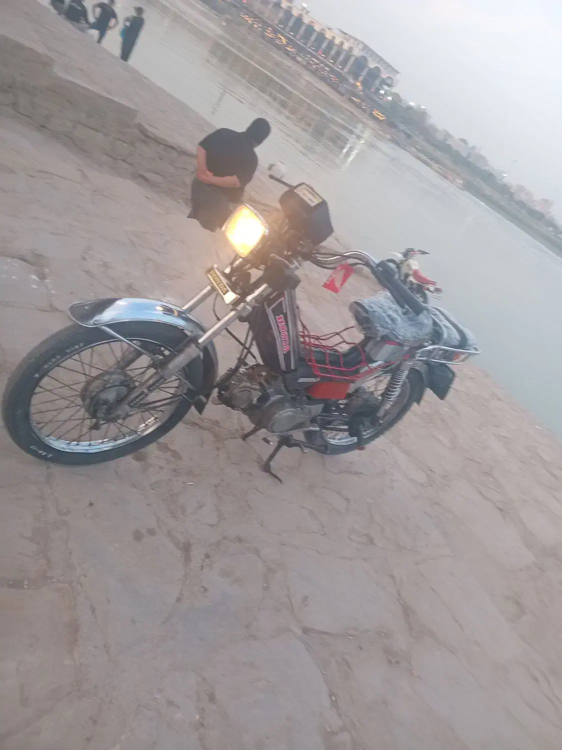 پیشرو هفتاد تمیز|موتورسیکلت|اهواز, آسیاباد|دیوار