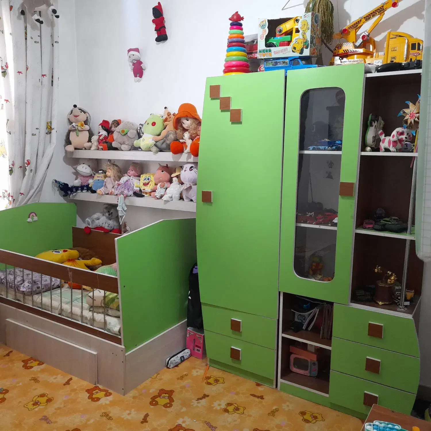 تخت کودک|تخت و صندلی بچه|محمدیه-قزوین, |دیوار