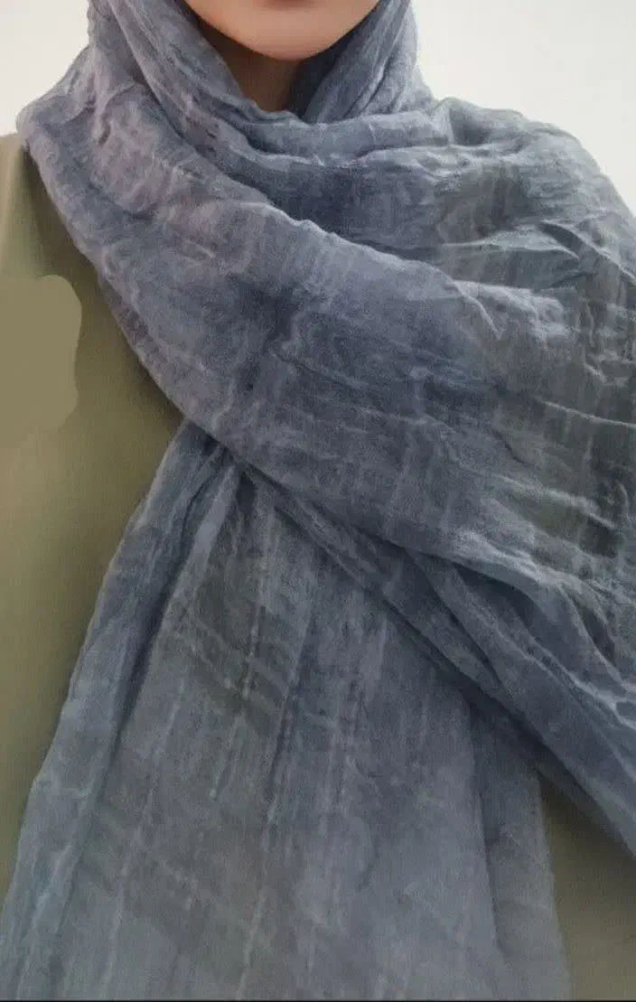 شال|لباس|مشهد, هنرستان|دیوار