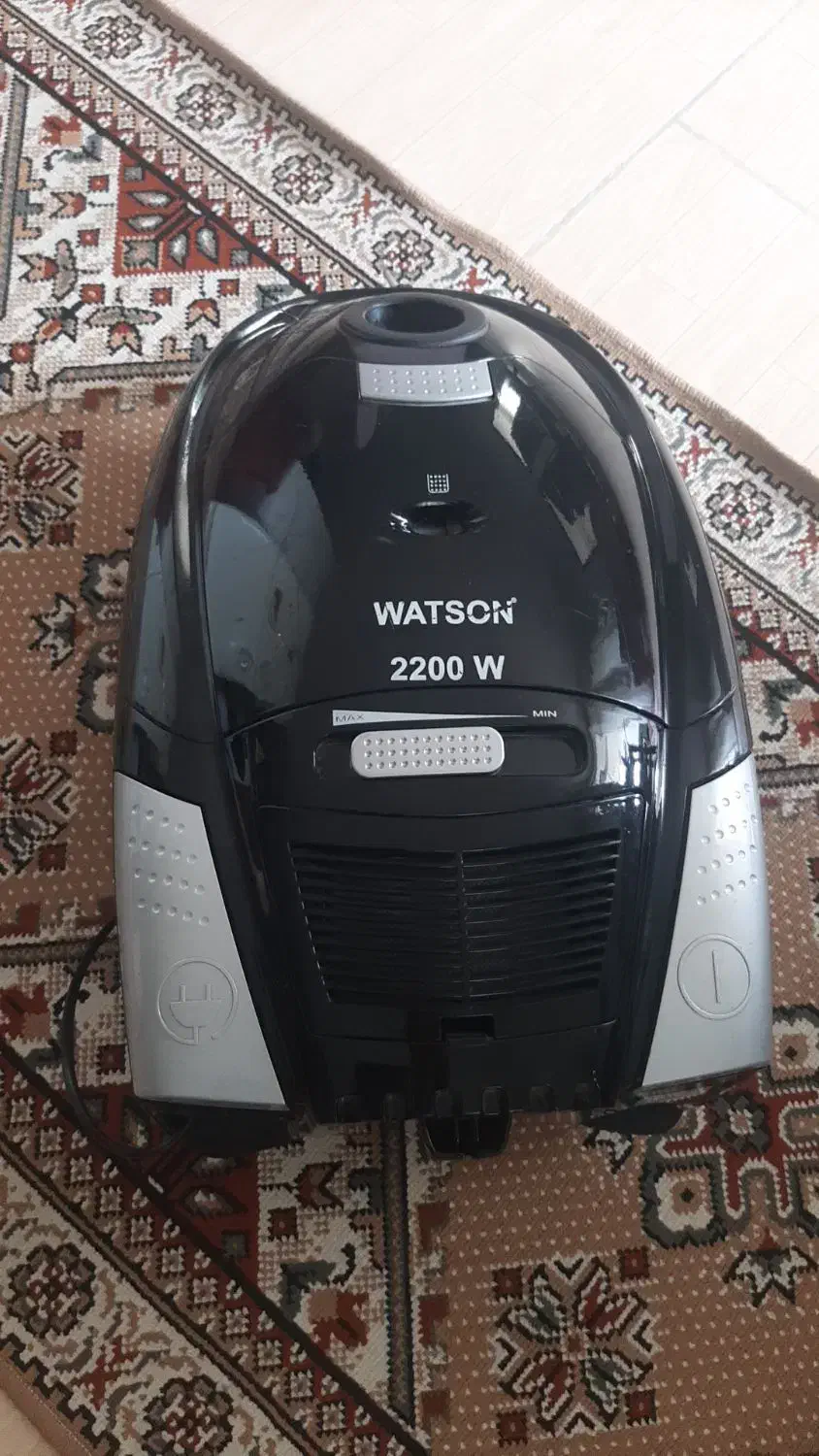 جاروبرقی .موتوری سالم .نیاز به تعمیر سیم دارد|جاروبرقی، جارو شارژی، بخارشو|بندر انزلی, بشمن|دیوار