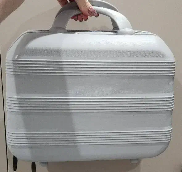 چمدان آرایشی|کیف، کفش، کمربند|کرج, فاز ۳ گوهردشت|دیوار