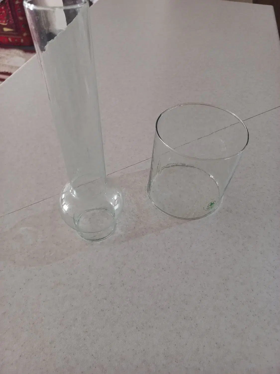 شیشه چراغ|لامپ و چراغ|کاشان, پامنار|دیوار