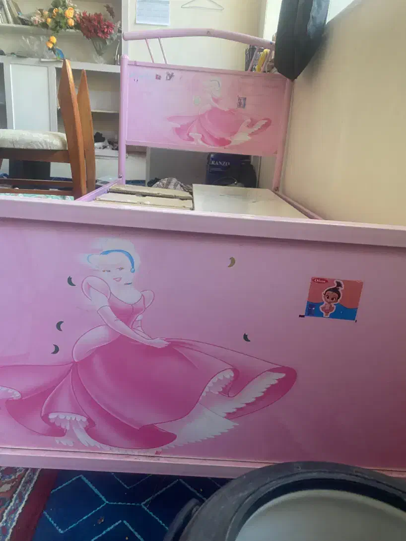 تخت فلزی دخترانه|تشک تختخواب|بیرجند, |دیوار