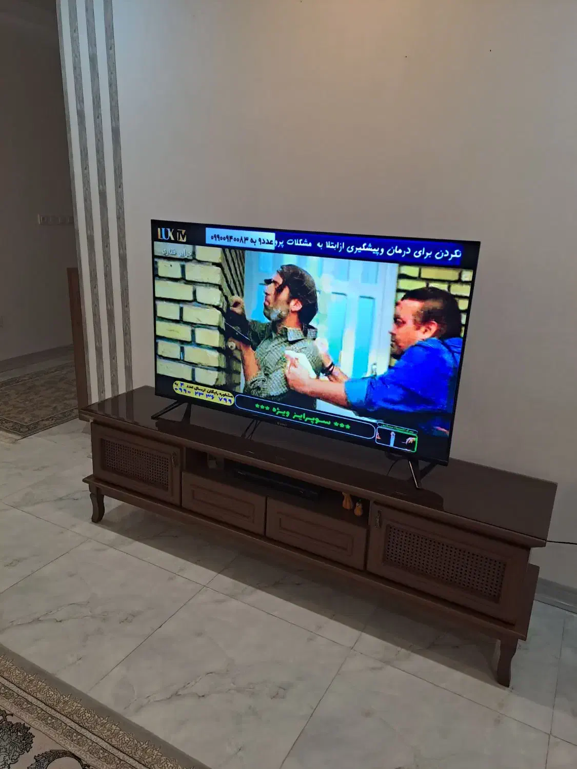 تلوزیون۵۵اینچ اسنوا|تلویزیون و پروژکتور|هشتگرد, شهرک ولیعصر (مصلی)|دیوار