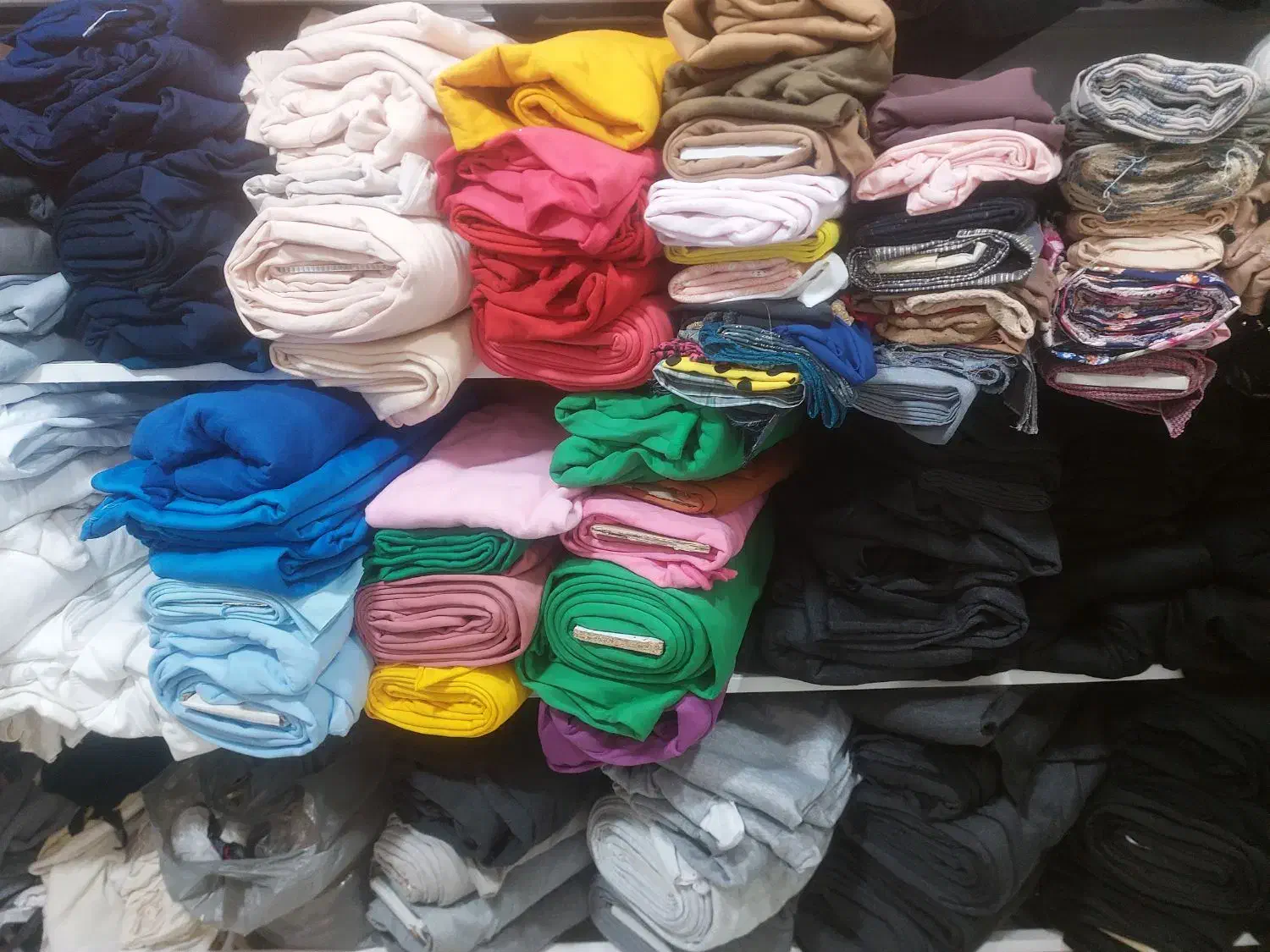 پارچه کیلوی دورس هودی زیر قیمت بازار|عمدهفروشی|تاکستان, |دیوار