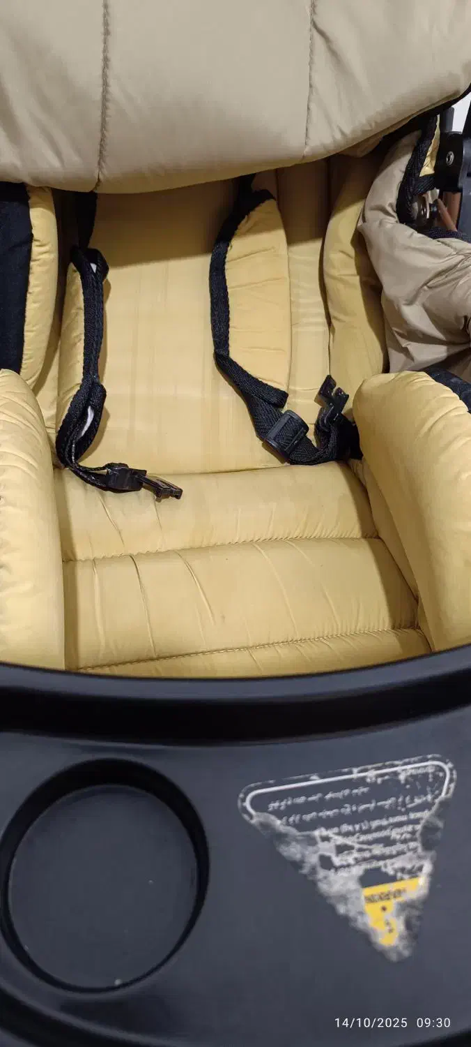 کالسکه کودک در حد نو|کالسکه و لوازم جانبی|ایلام, |دیوار