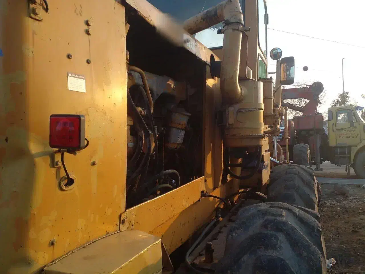 گریدر کوماتسو R2|خودرو سنگین|اهواز, غیزانیه|دیوار