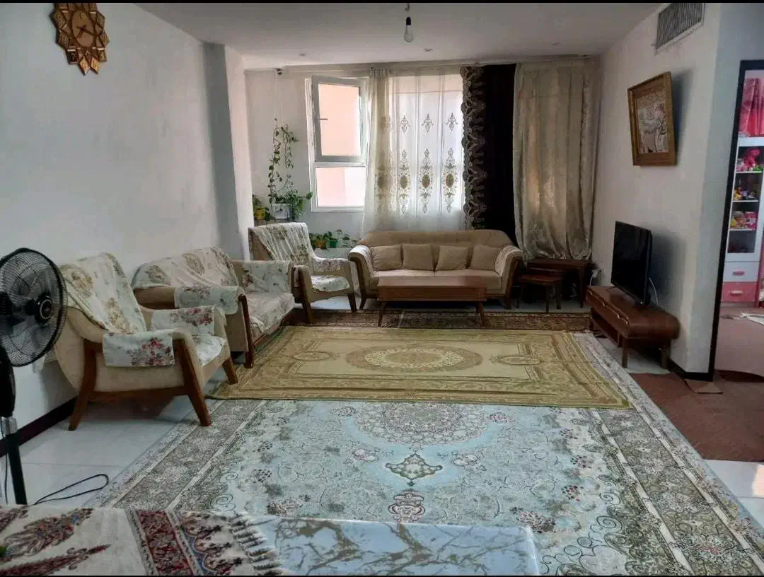 واحد ۹۷ متری با قیمتی مناسب|فروش آپارتمان|قم, شهدا|دیوار