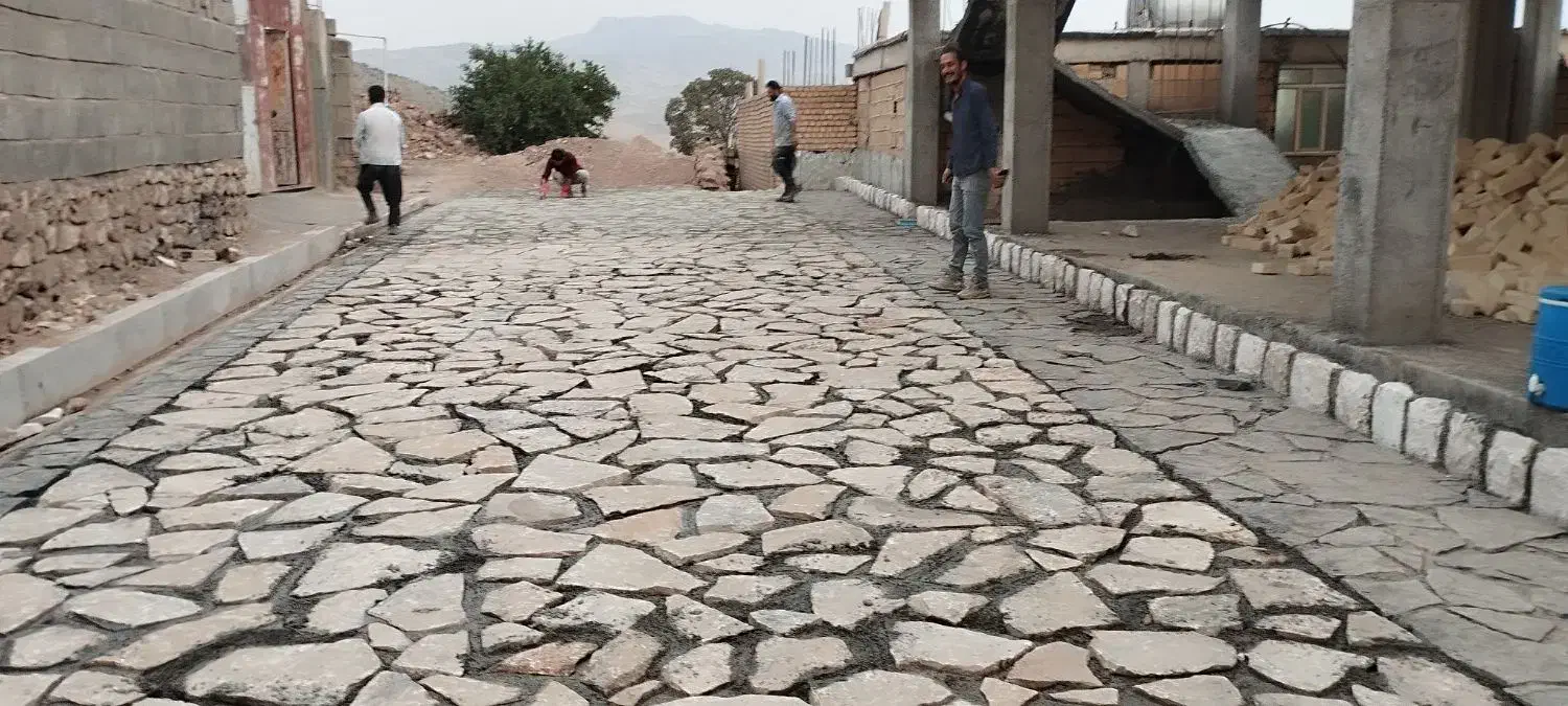 اجرا انواع سنگ فرش سنگ مالون لاشه درهم لاشه ساده|خدمات پیشه و مهارت|لردگان, |دیوار