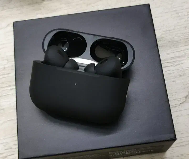 فروش انلاین ایرپاد تضمینی(انلاین شاپ امیر)|لوازم جانبی موبایل و تبلت|ساوه, |دیوار