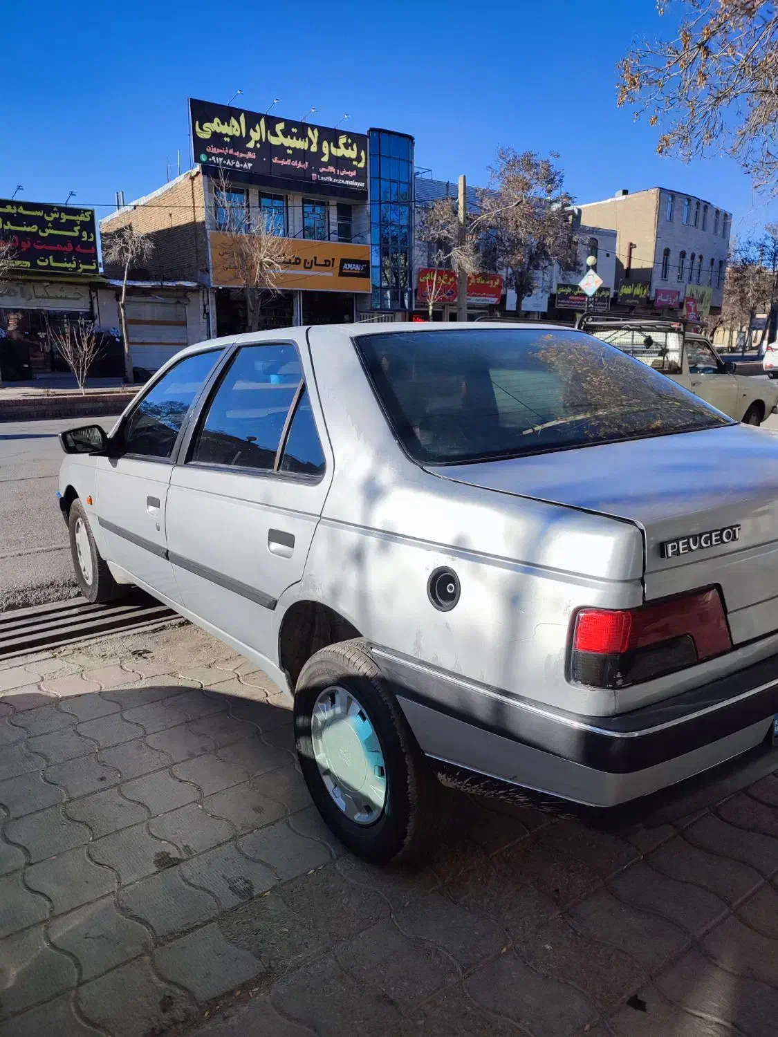 ۴۰۵ مدل۱۳۹۰|خودرو سواری و وانت|ملایر, |دیوار