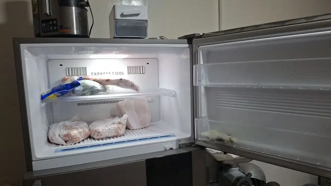 یخچال فریزر دو در اسنوا|یخچال و فریزر|قوچان, |دیوار