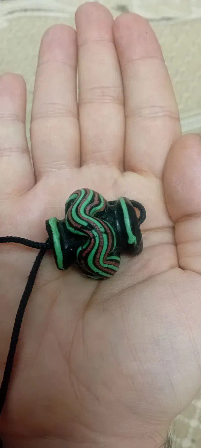 مهره چیتو گلدانی با قدمت و شرط اصالت|کلکسیون اشیاء عتیقه|شیروان (خراسان), |دیوار