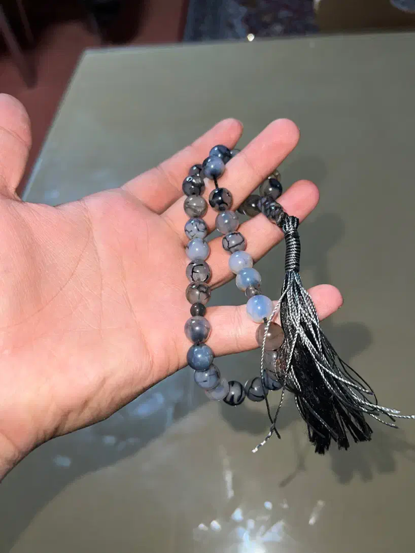 تسبیح عقیق سنگ اصلی|کلکسیون اشیاء عتیقه|اردبیل, |دیوار