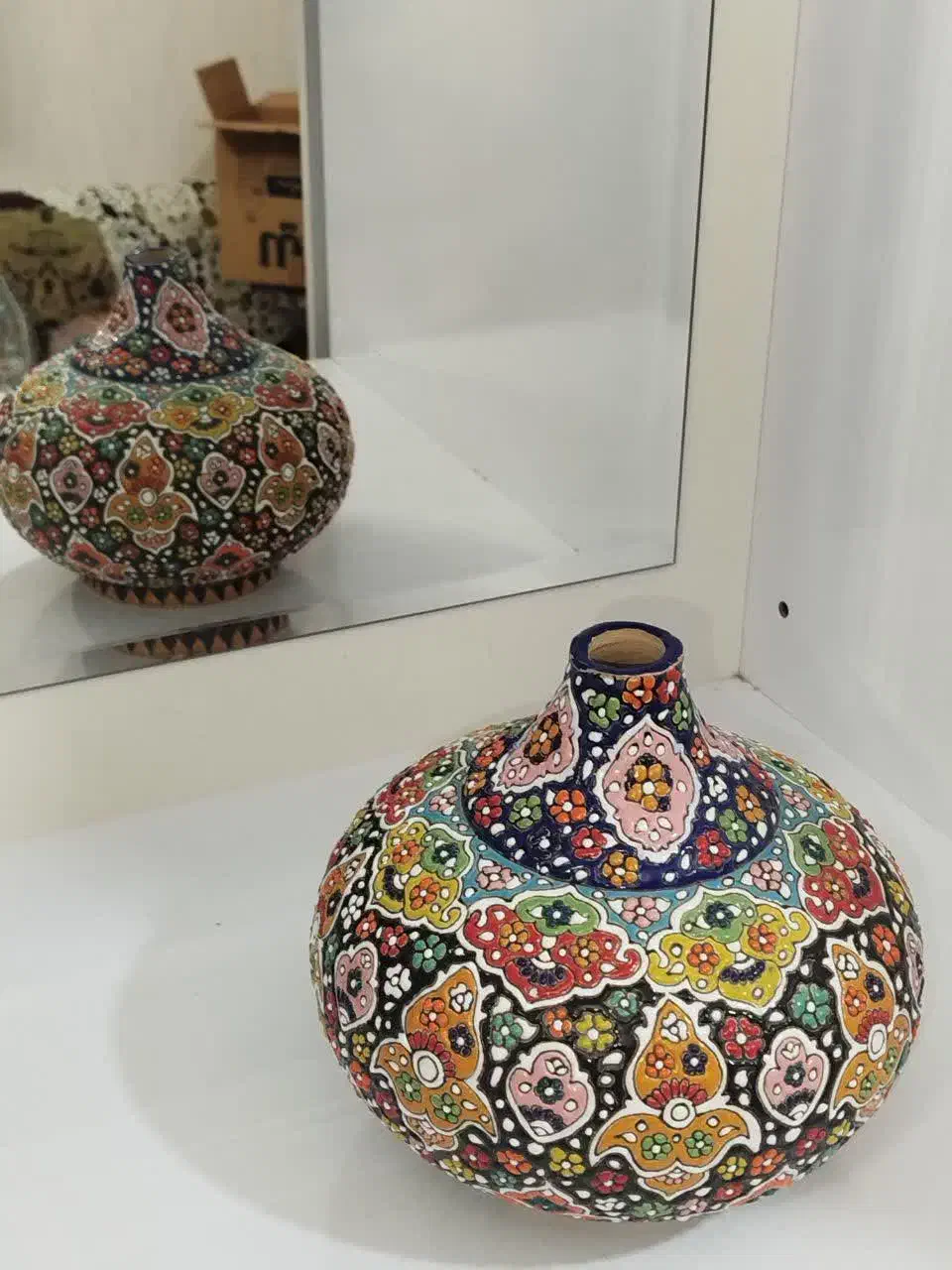 گلدان|کلکسیون و سرگرمی|قم, باغ شریفی|دیوار