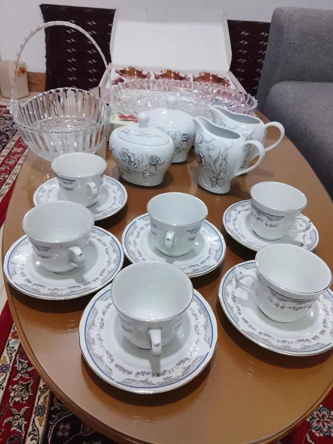 ظروف چینی|ظروف سرو و پذیرایی|مشهد, انقلاب|دیوار