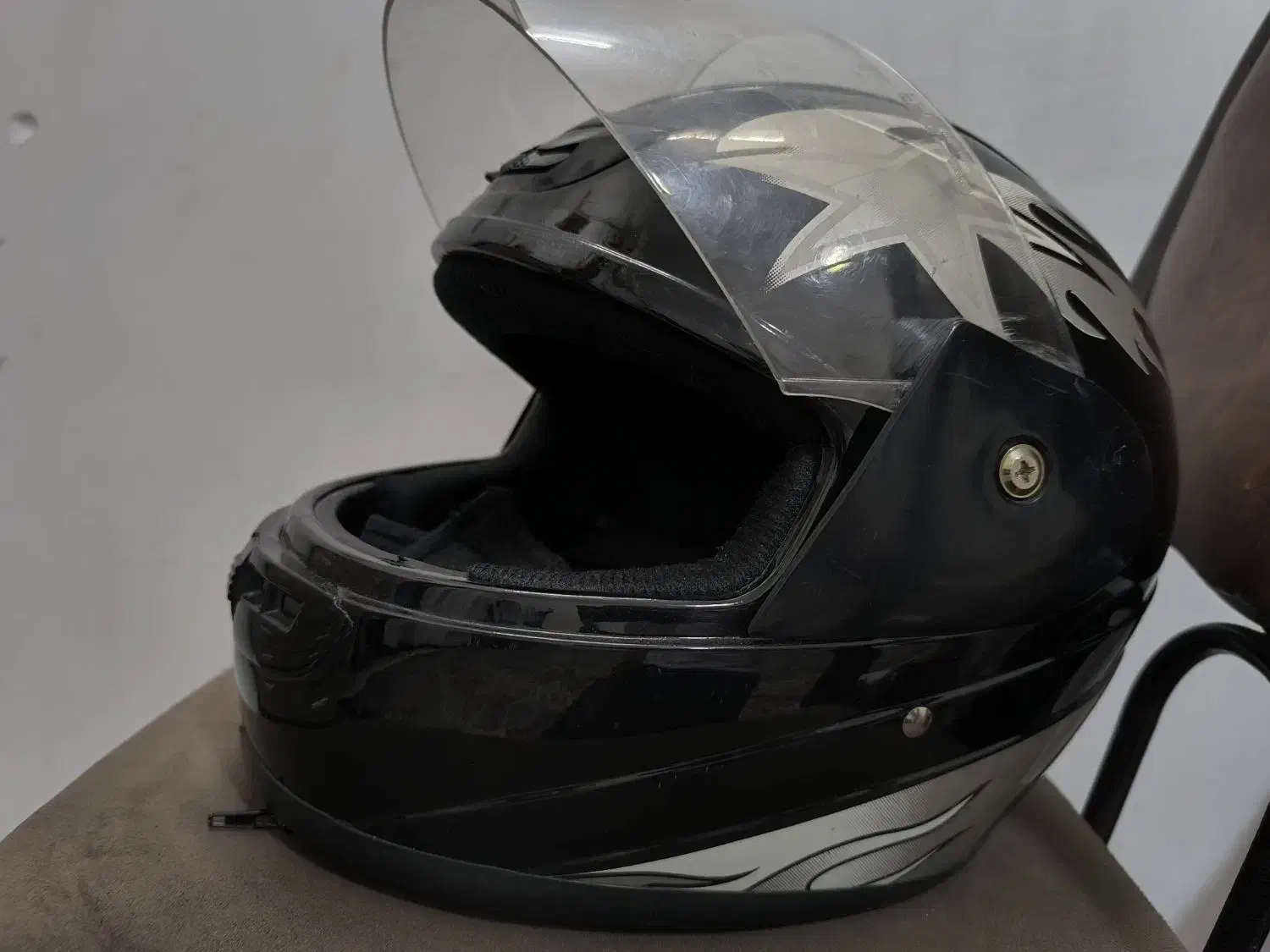 کلاه کاسکت برند پرواز|قطعات یدکی و لوازم جانبی|زرند, |دیوار