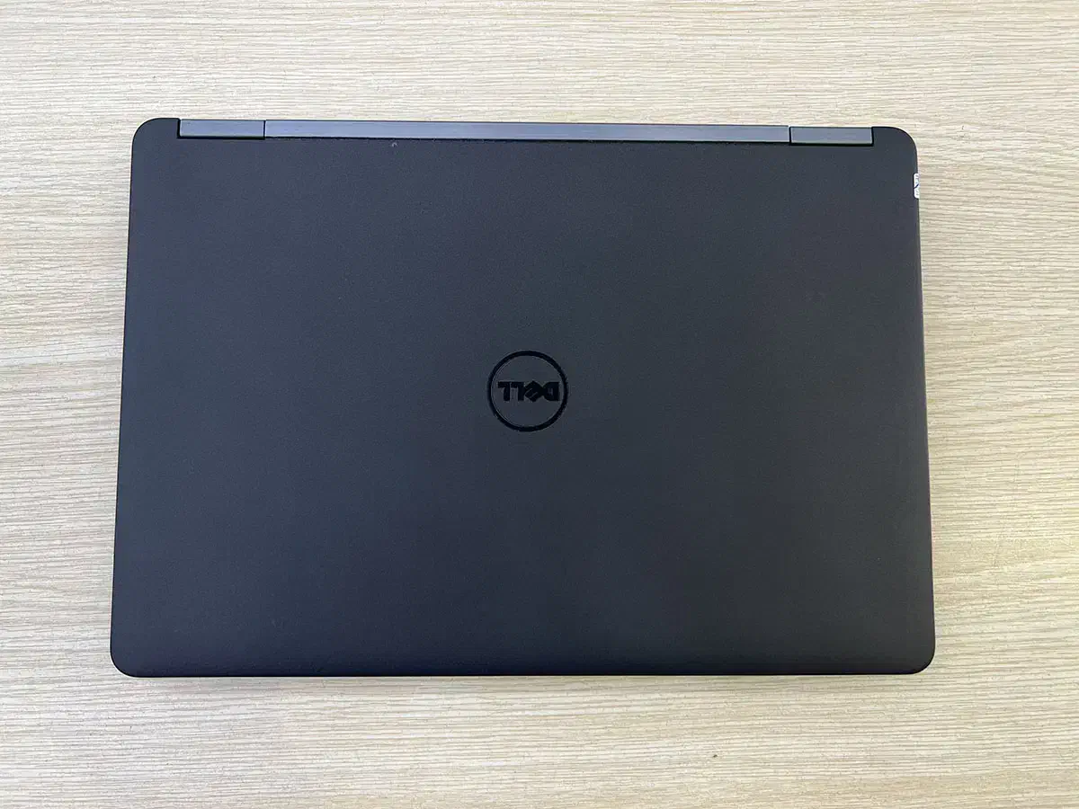 لپ تاپ DELL e5270نسل 6 باطری 100موس و کیف اشانتیون|رایانه همراه|ساری, |دیوار