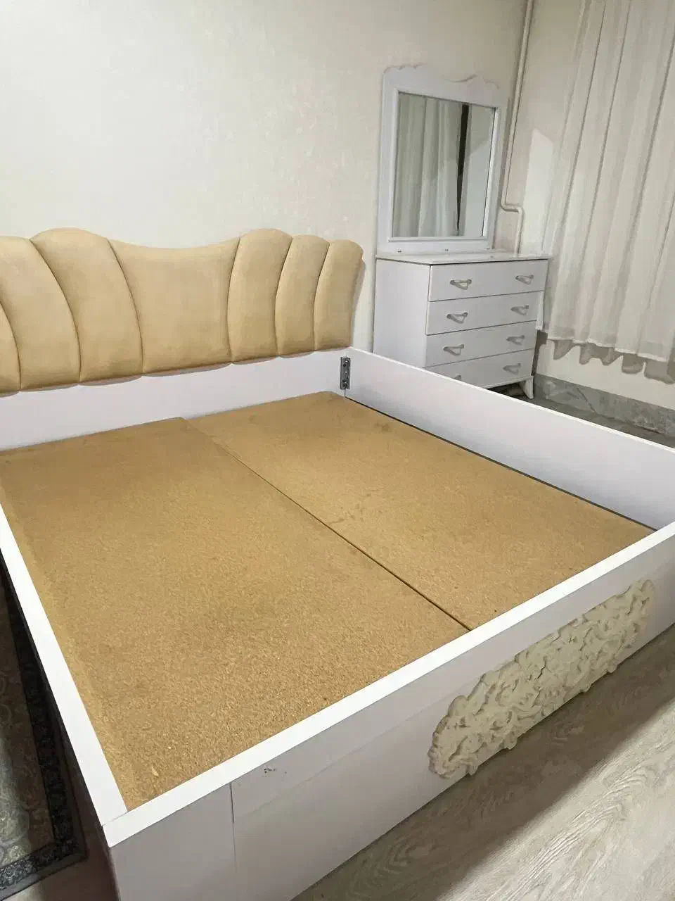 تخت دونفره|تخت و سرویس خواب|مهاباد (آذربایجان غربی), |دیوار