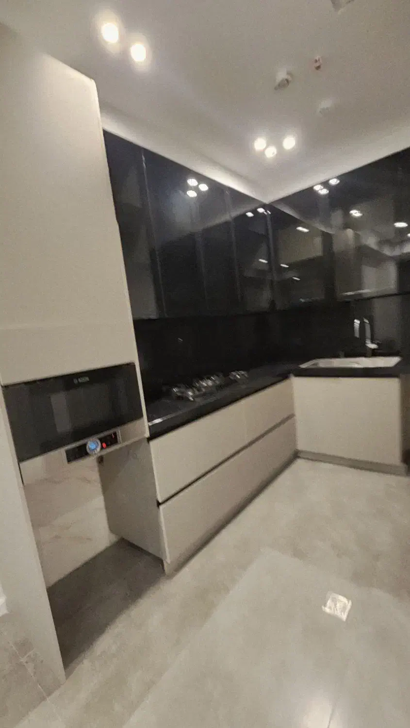 ۸۰مترمشاعات آبی لابی ساختمان برند مبله سعادت آباد