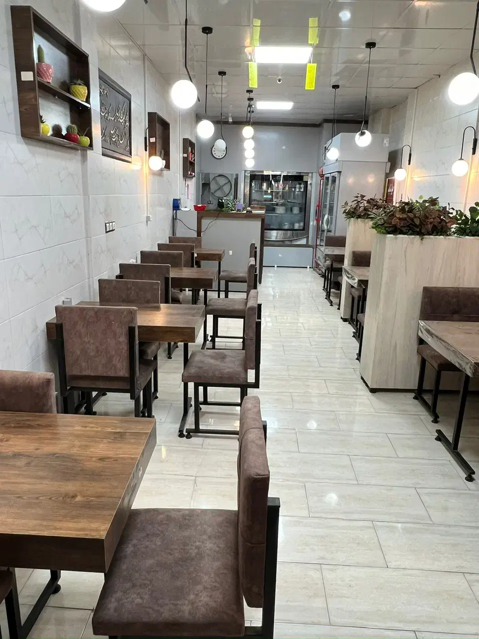 واگذاری رستوران در حال کار و بیش از ده سال سابقه|کافی‌شاپ و رستوران|شیروان (خراسان), |دیوار