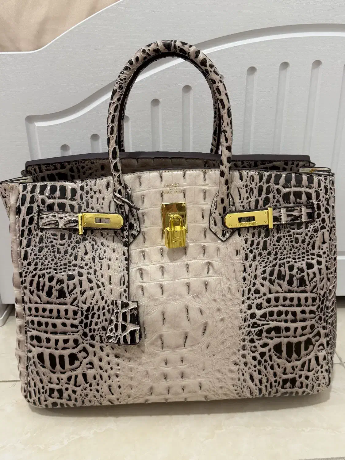 کیف هرمس|کیف، کفش، کمربند|ساری, |دیوار