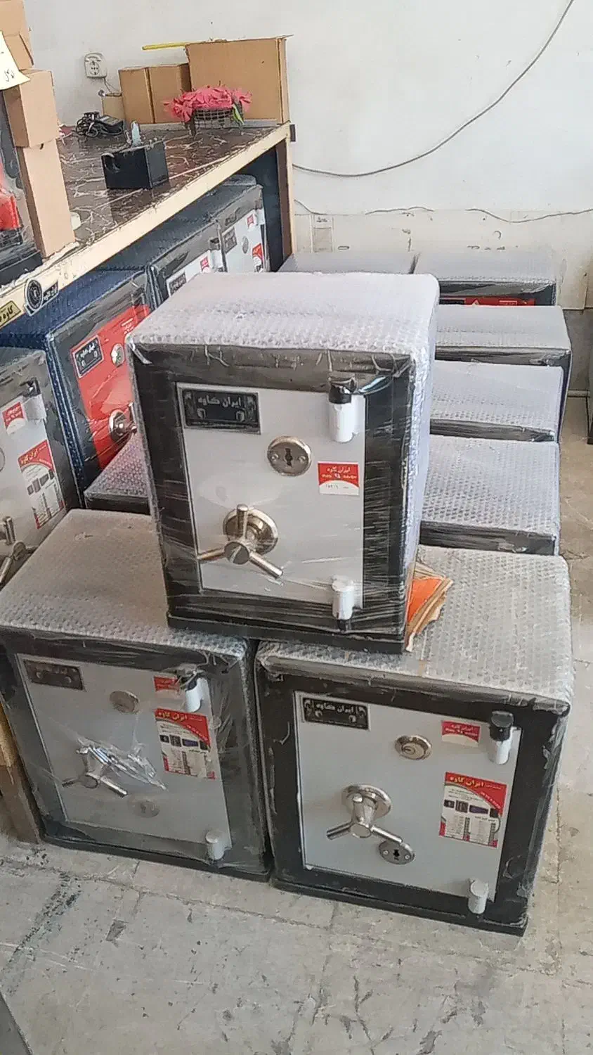 فروش انواع گاوصندوق نسوز ایران کاوه|خدمات پیشه و مهارت|زاهدان, |دیوار