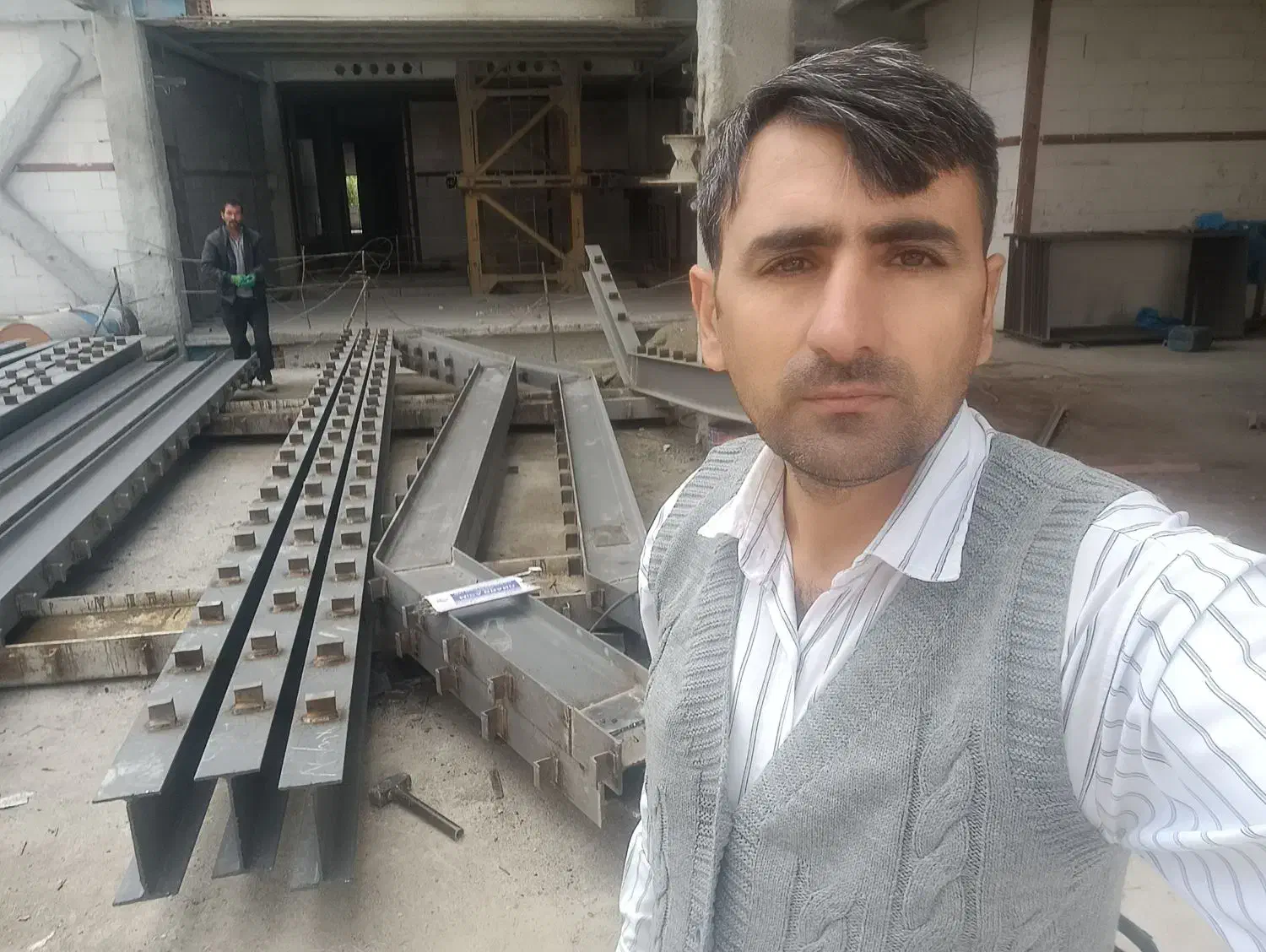 پیمانکاری ساختمان تخریب بازسازی،جوشکاری اسکلت شاب|خدمات پیشه و مهارت|اندیمشک, |دیوار