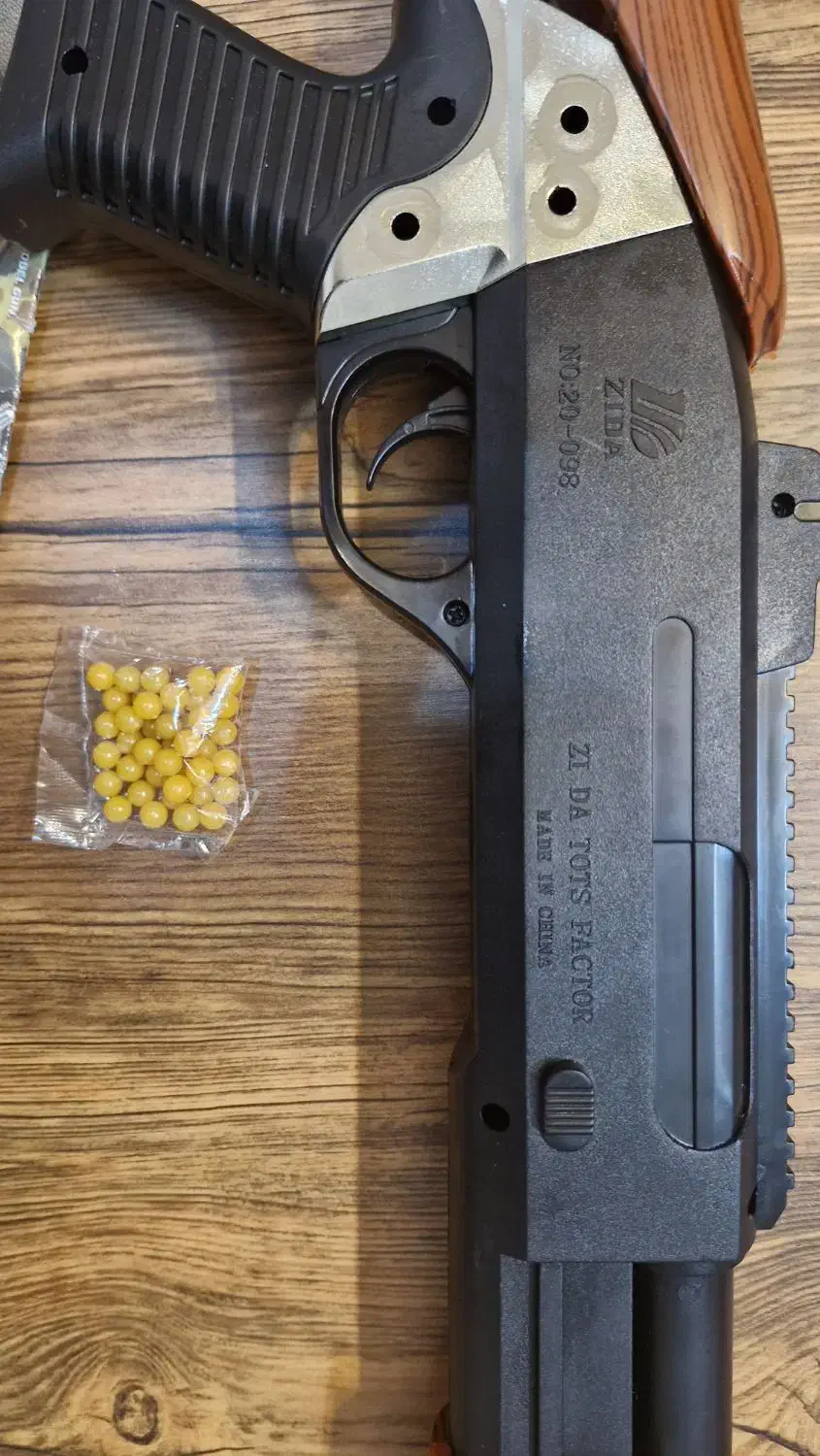 اسلحه اسباب بازی وینچستر  وارداتی کاملا نو|اسباب‌‌بازی|اصفهان, کوی میلاد|دیوار