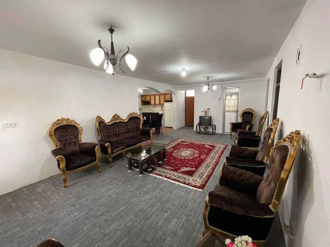 اجاره روزانه و کوتاه مدت واحد ۱۲۰ متری|اجارهٔ کوتاهمدت ویلا و باغ|حویق, |دیوار